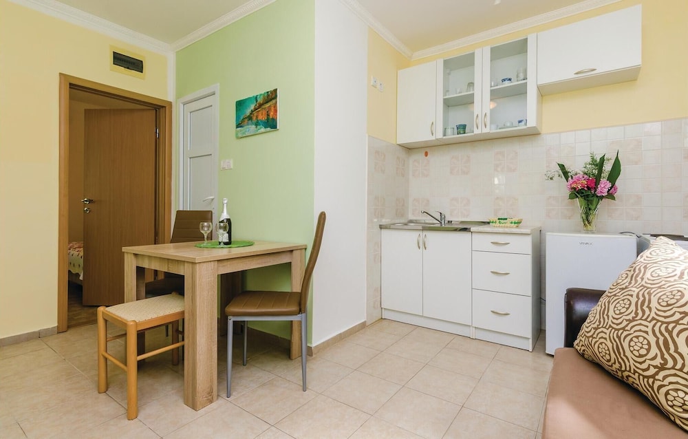 Stunning Home in Herceg Novi With 1 Bedrooms and Wifi view 4