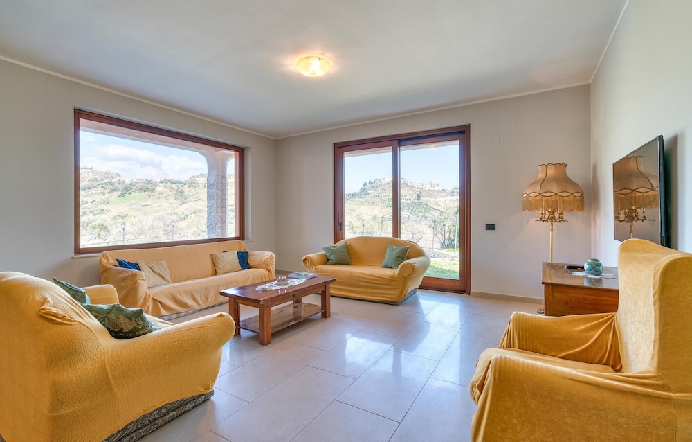 Villa del Borgo photo 2