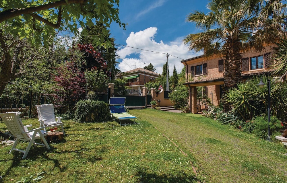 Villa Linda view 4
