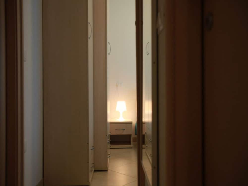 Modern Flat Close to the Beach - Beahost view 3