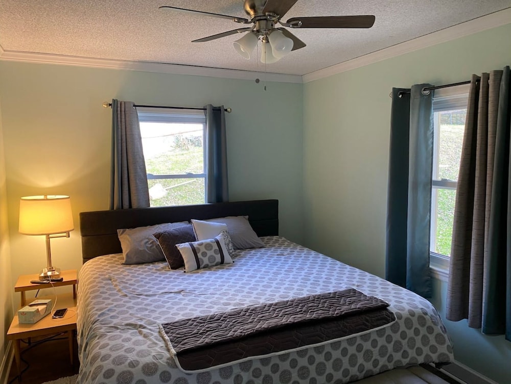 Country Living Patio Apartment in Town view 3