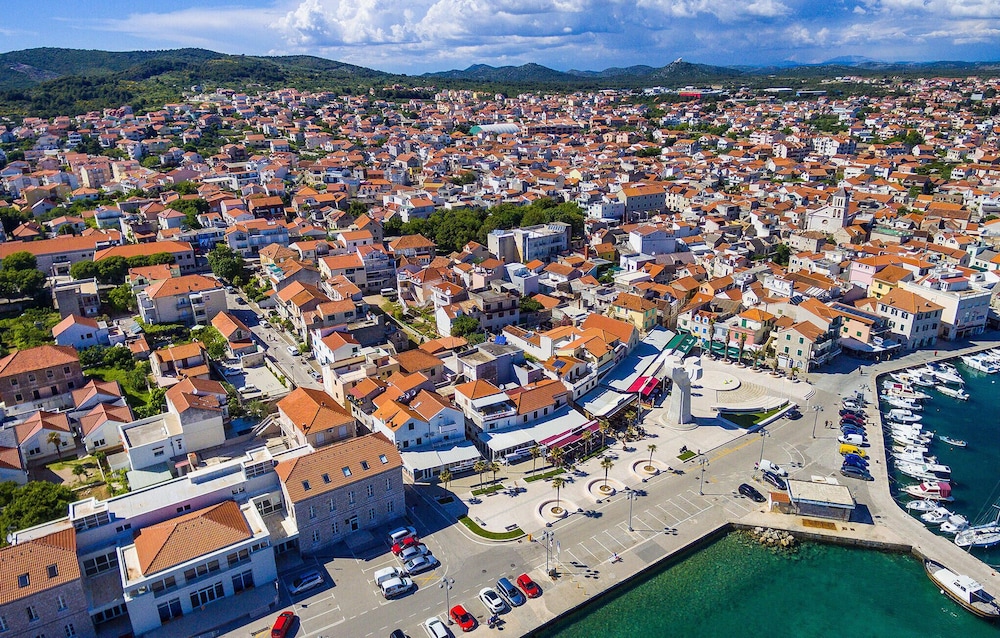Stunning Home in Vodice With Wifi and 0 Bedrooms view 5