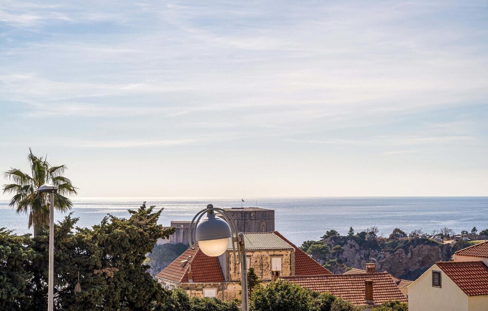 Stunning Apartment in Dubrovnik With Wifi and 2 Bedrooms