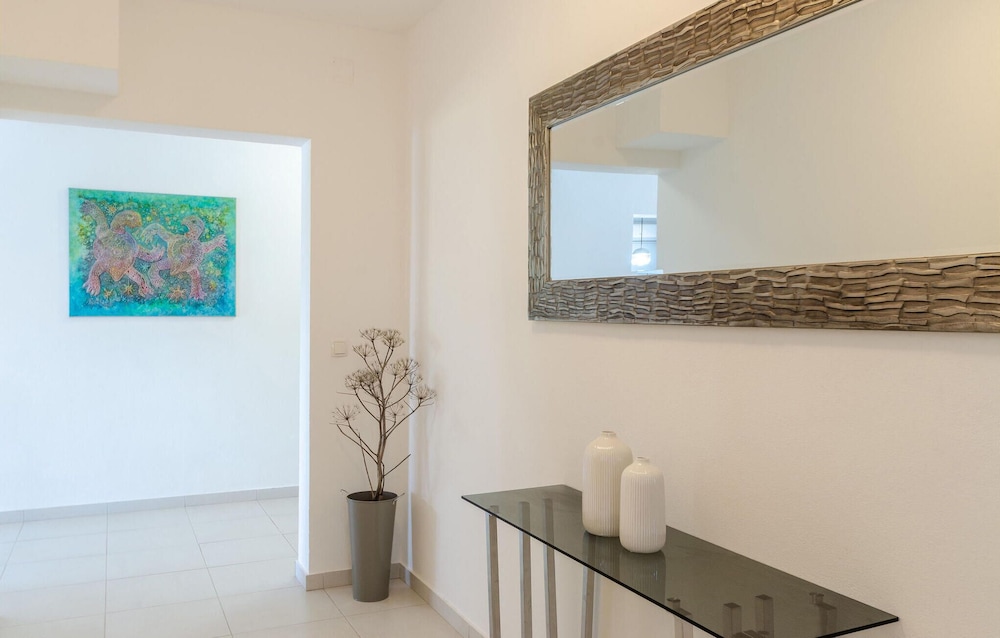 Awesome Home in Prizba With Wifi and 3 Bedrooms view 5