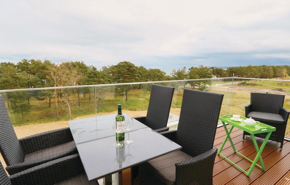 Penthouse Eden view 3