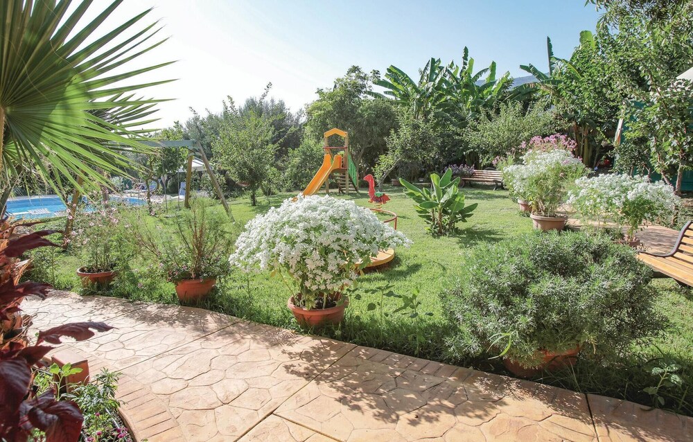 Villa Mare view 4