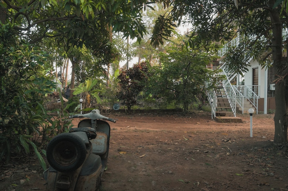 Lagoon Stays Gokarna