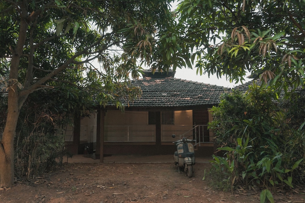 Lagoon Stays Gokarna