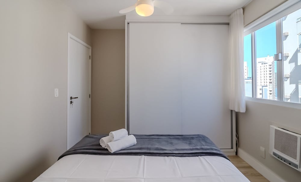 Sea View apt 200m From Beach w/ 2 BR BC Ebc0603