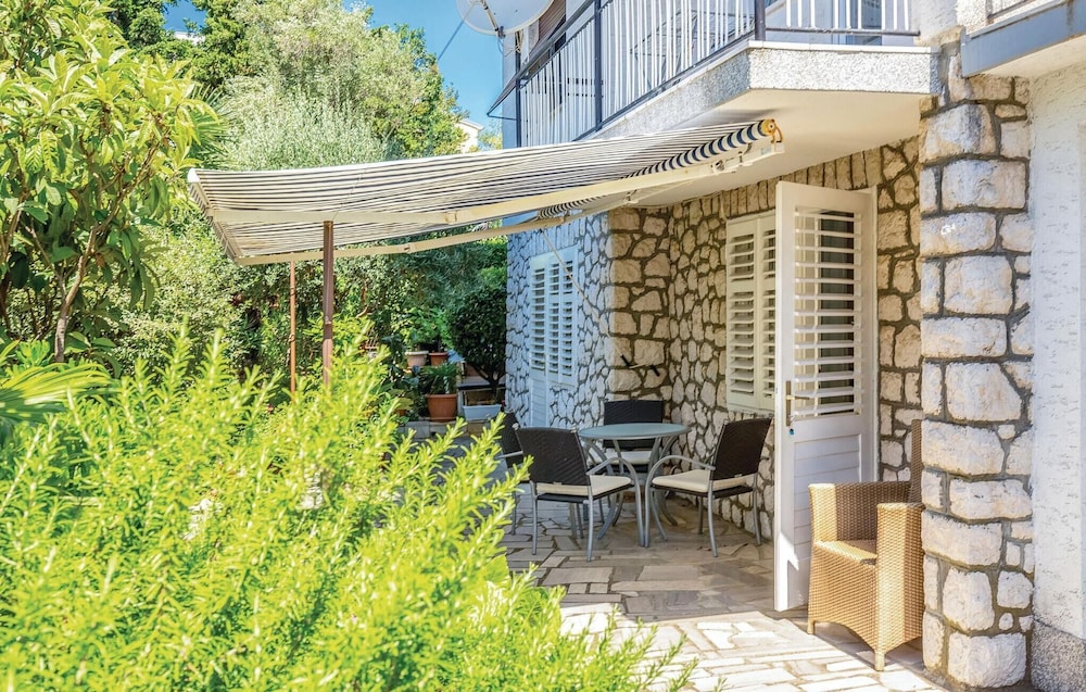 Stunning Home in Selce With Wifi and 1 Bedrooms view 4