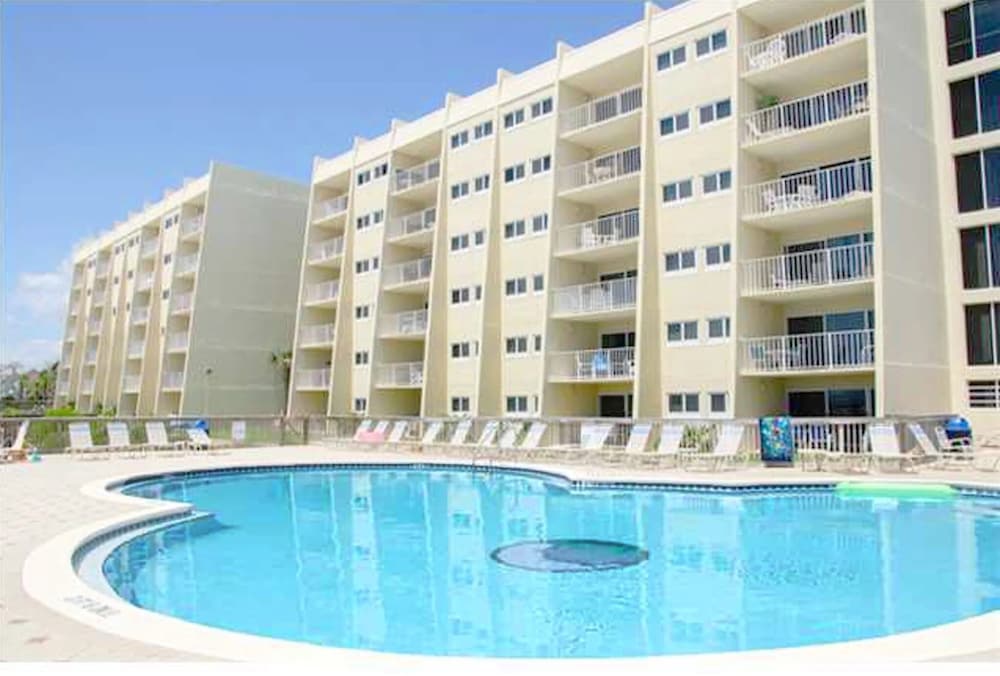 Beach House 301a 2 Bedroom Condo