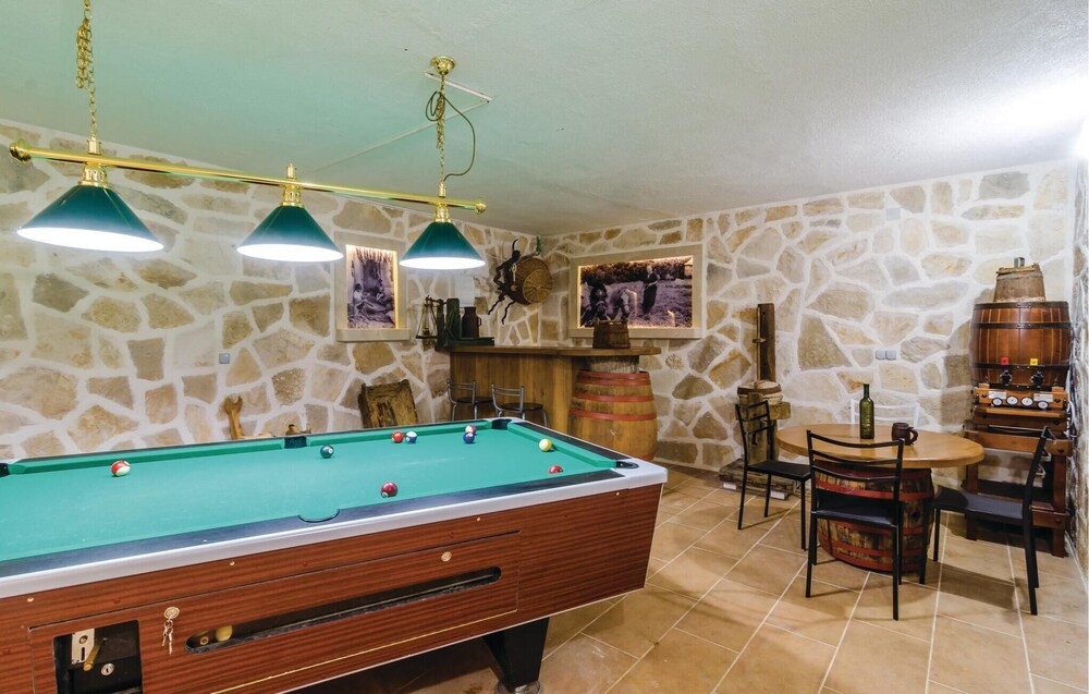 Amazing Home in Topolo with Hot Tub, Sauna & WiFi view 3