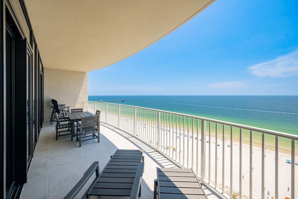 Phoenix Gulf Shores Ii 1403 3 Bedroom Condo