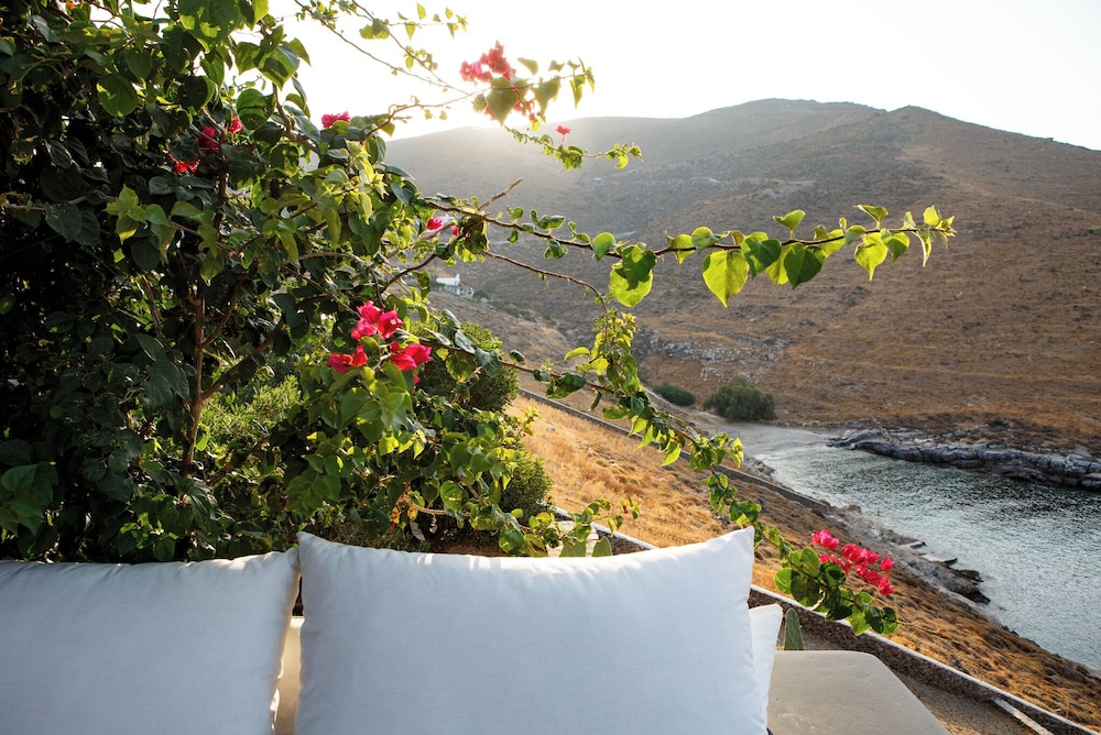 Mv Kythnos