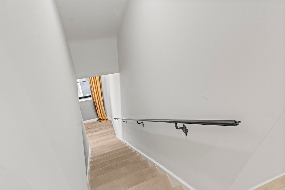 2BR Amazing Roof Deck in Fishtown Nolibs