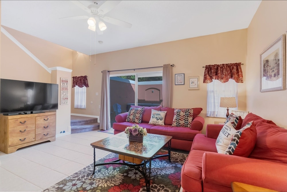 Mickey's Magic Retreat - Condo In Gated Community With Private Back Patio & Hot Tub! 3 Bedroom Townhouse by Redawning - Image 5