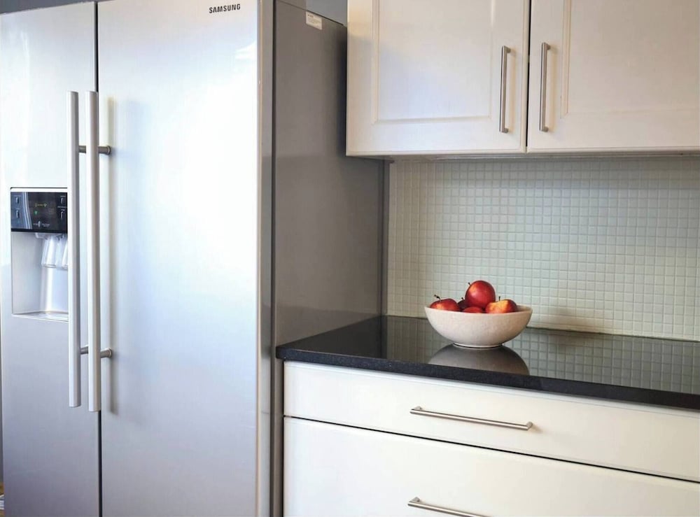 Spacious Apartment Right in the City Centre