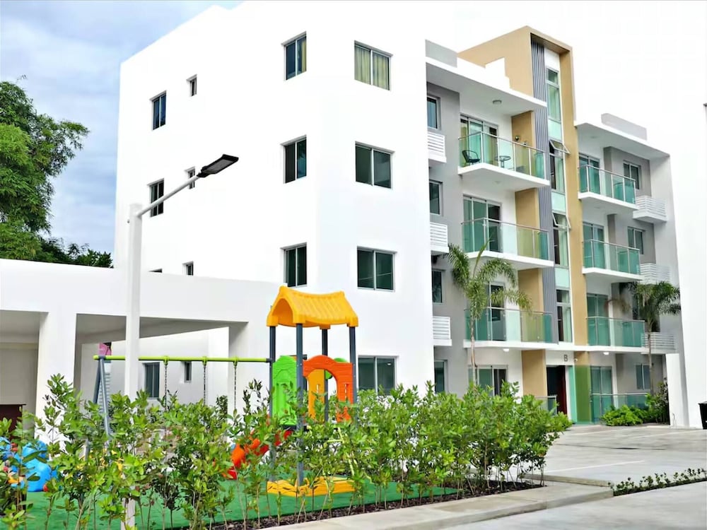 Modern Penthouse Albarobello Residences