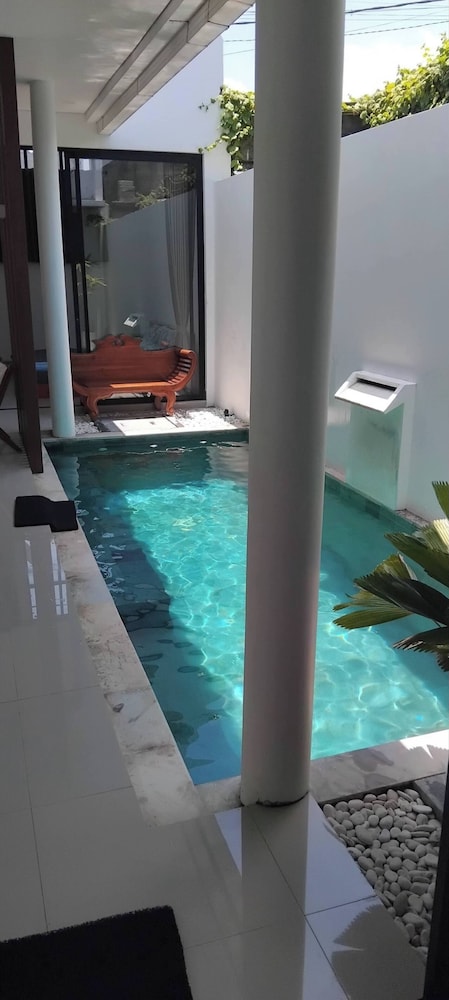 Serene Bali Villa With Private Pool and Antiqued Charm