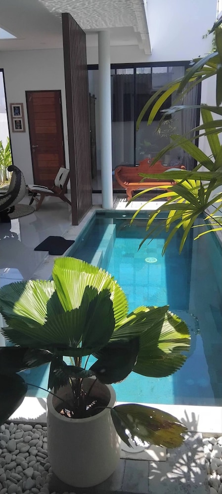 Serene Bali Villa With Private Pool and Antiqued Charm