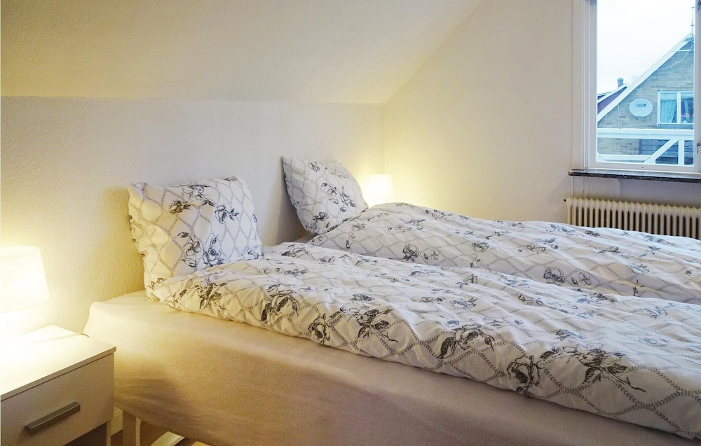 Beautiful Home in Sölvesborg With 5 Bedrooms, Sauna and Wifi view 2
