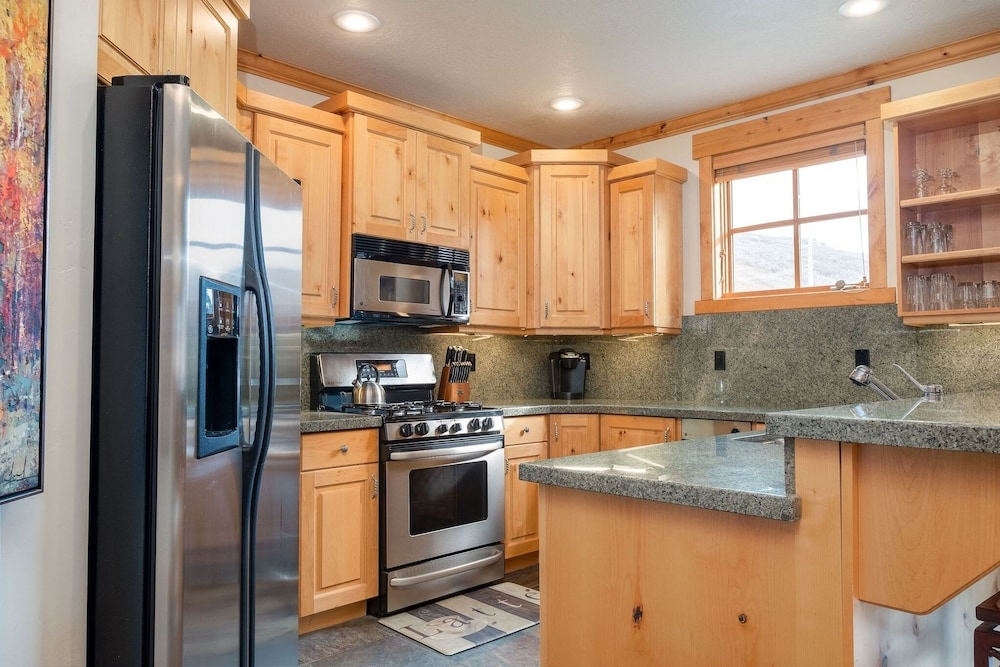 Park City Ski Resort - Town Pointe Condos