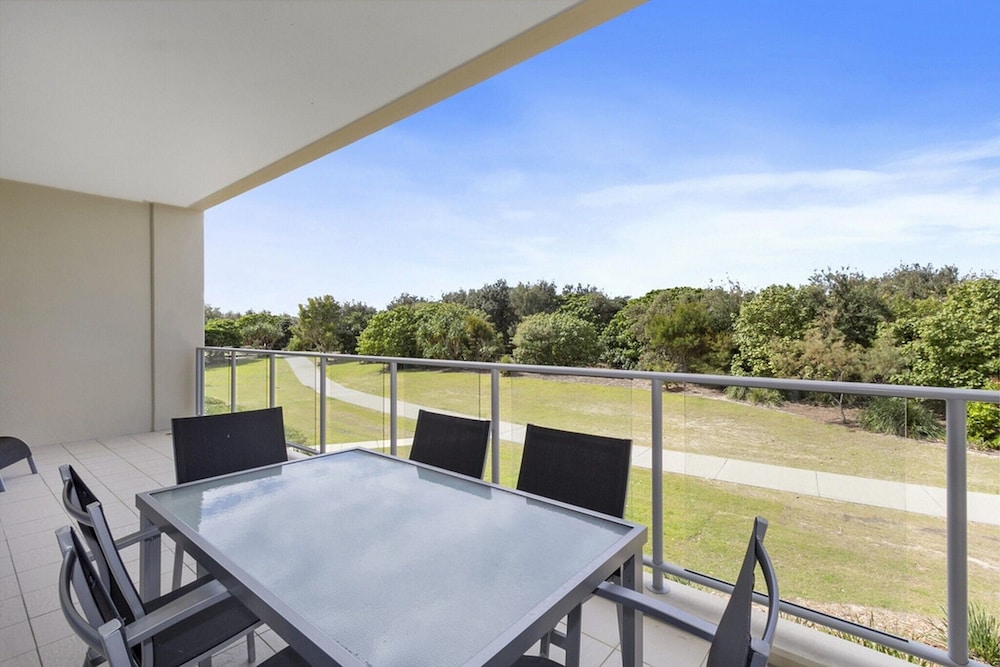 Luxury Apartments on Bells Boulevard