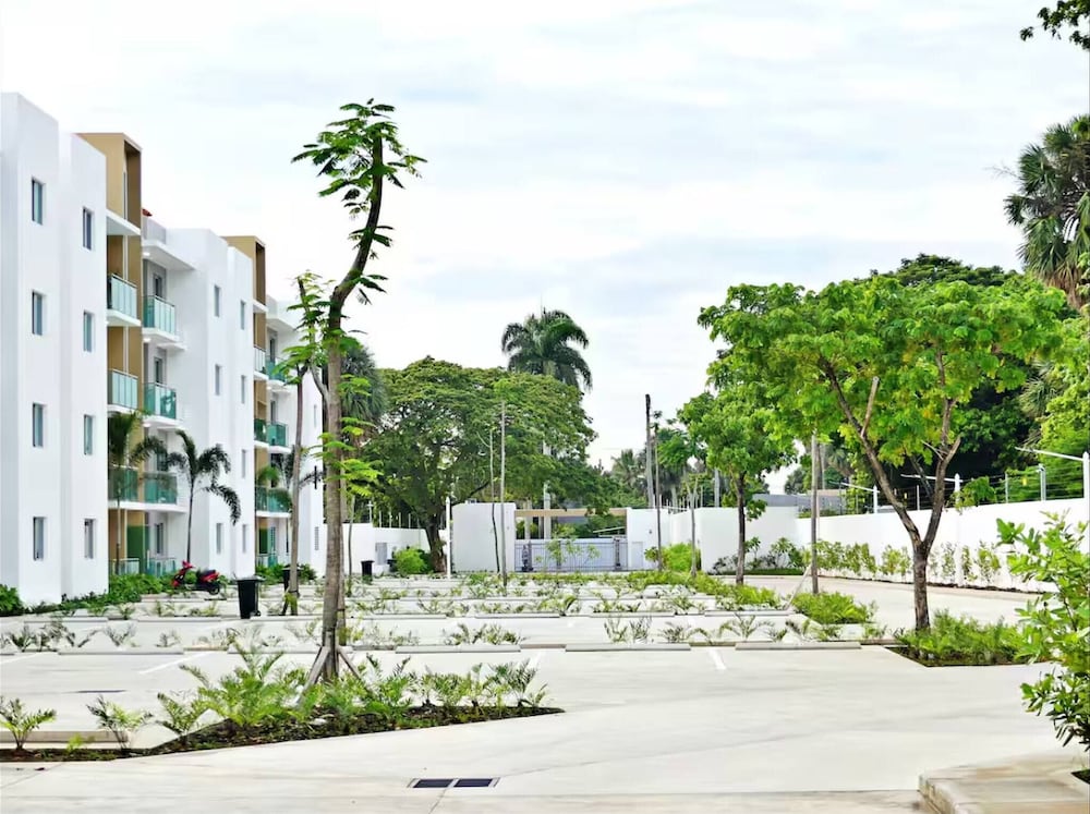Modern Penthouse Albarobello Residences