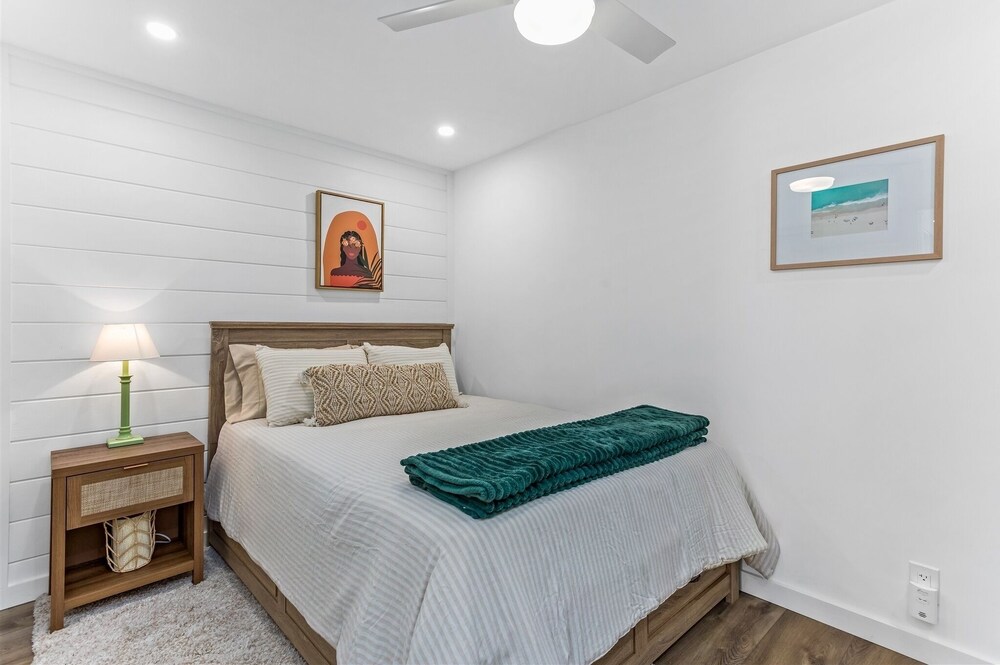 Gorgeous Beach Condo W/private Patio #134 1 Bedroom Condo by Sunset Shores Condominiums