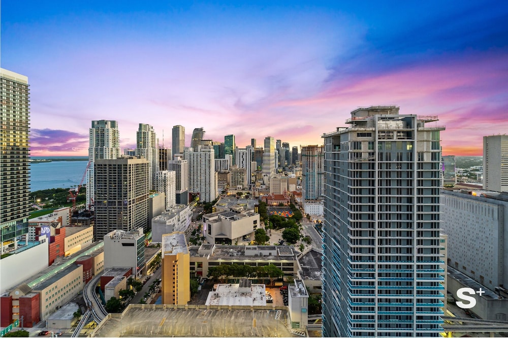 Miami Luxury Studio With City View