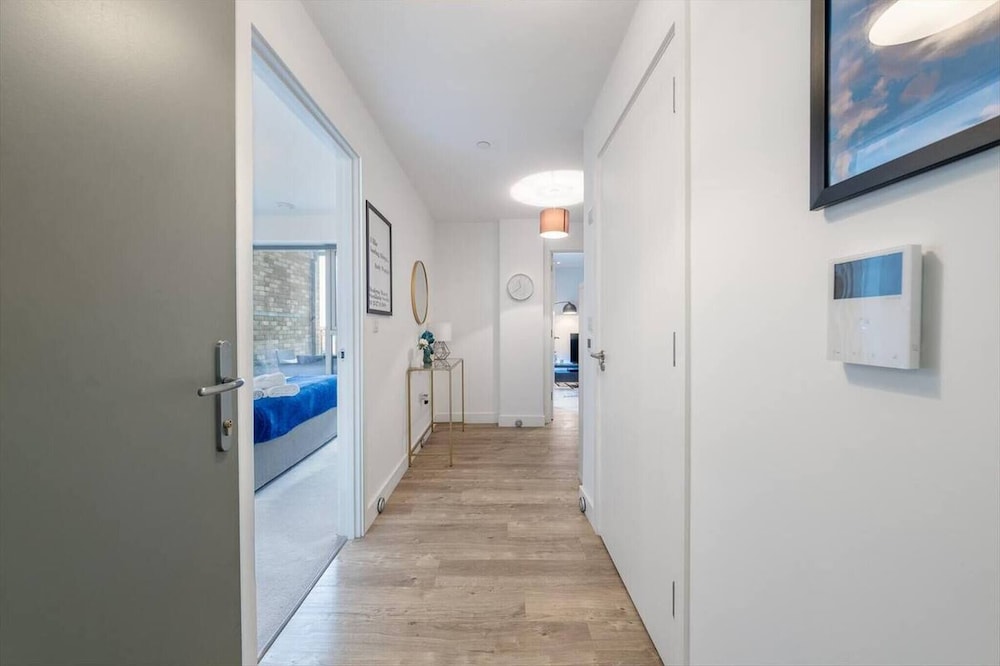 Modern 1-bed Apt in Harrow Near Heathrow Airport & Wembley