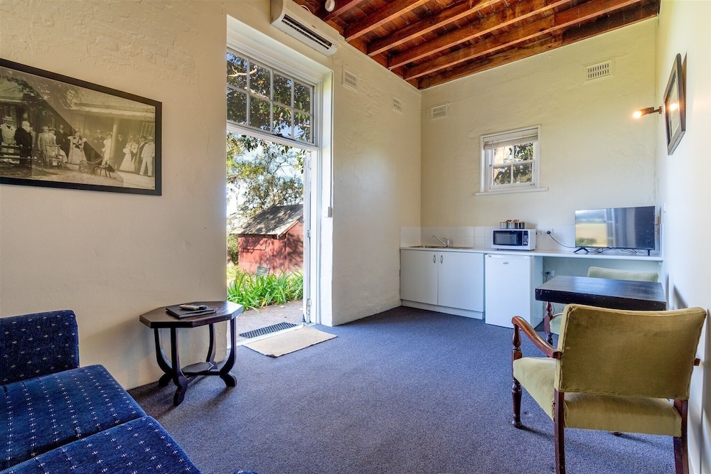 Coolangatta Estate