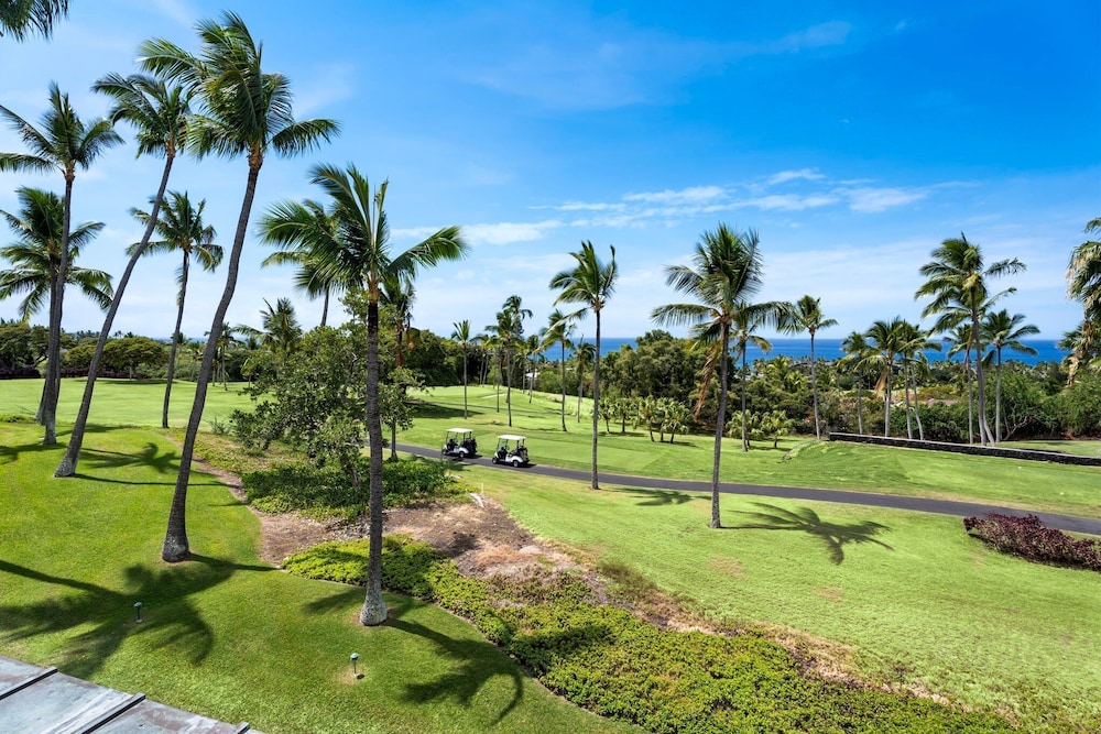 Fully Air-conditioned - Updated Top Floor Including Loft - Ocean Views - Vrkcv