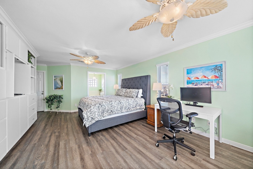 Starlight Oasis by Ryson Vacation Rentals