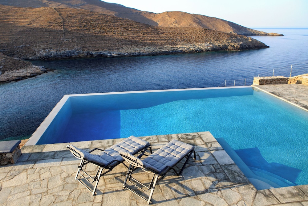 Mv Kythnos