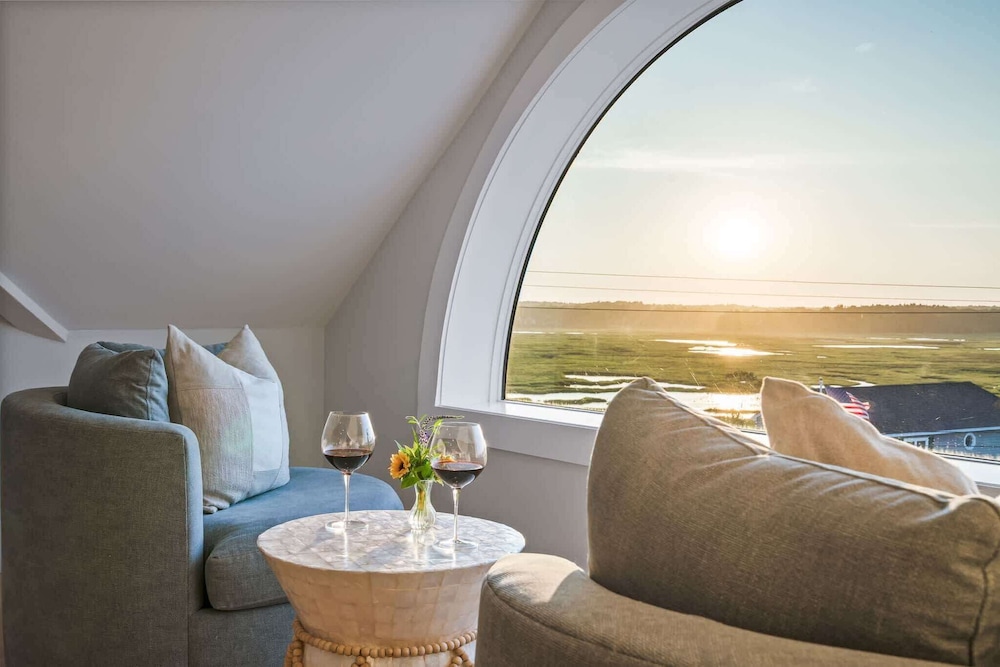 Brand New Home Ocean Views Wolf Appliances