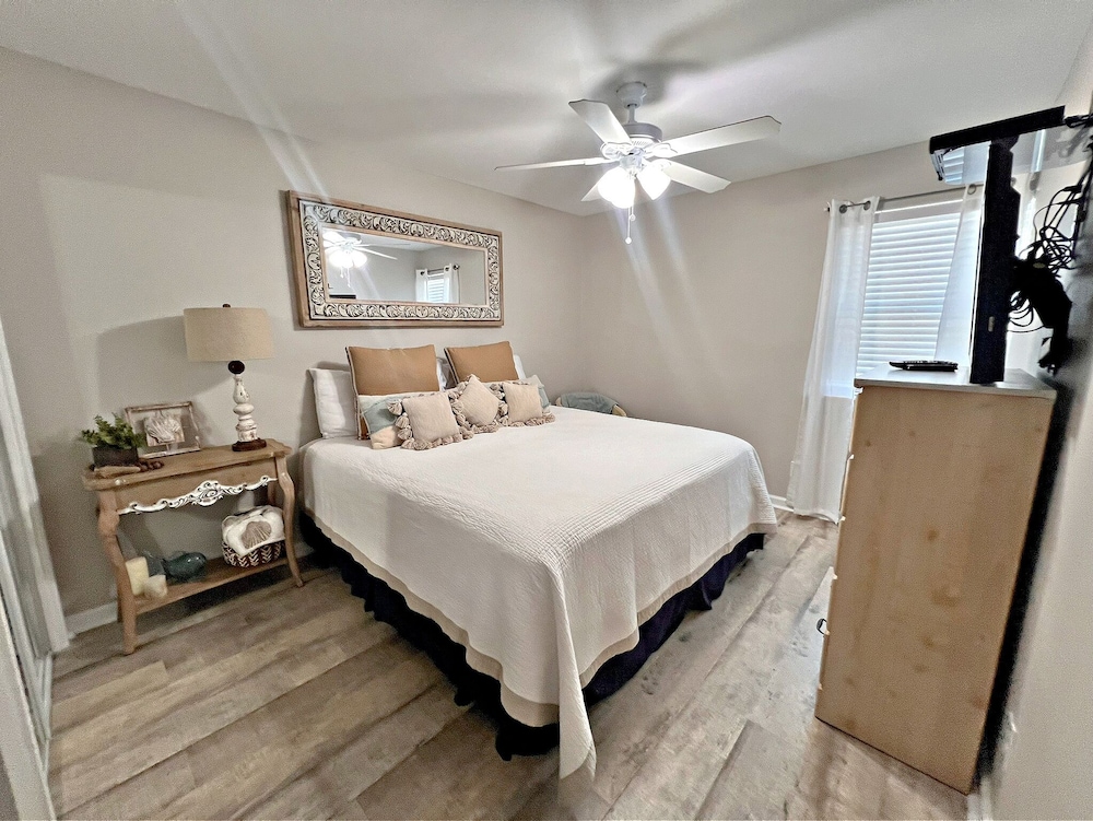 Sea Breeze 318