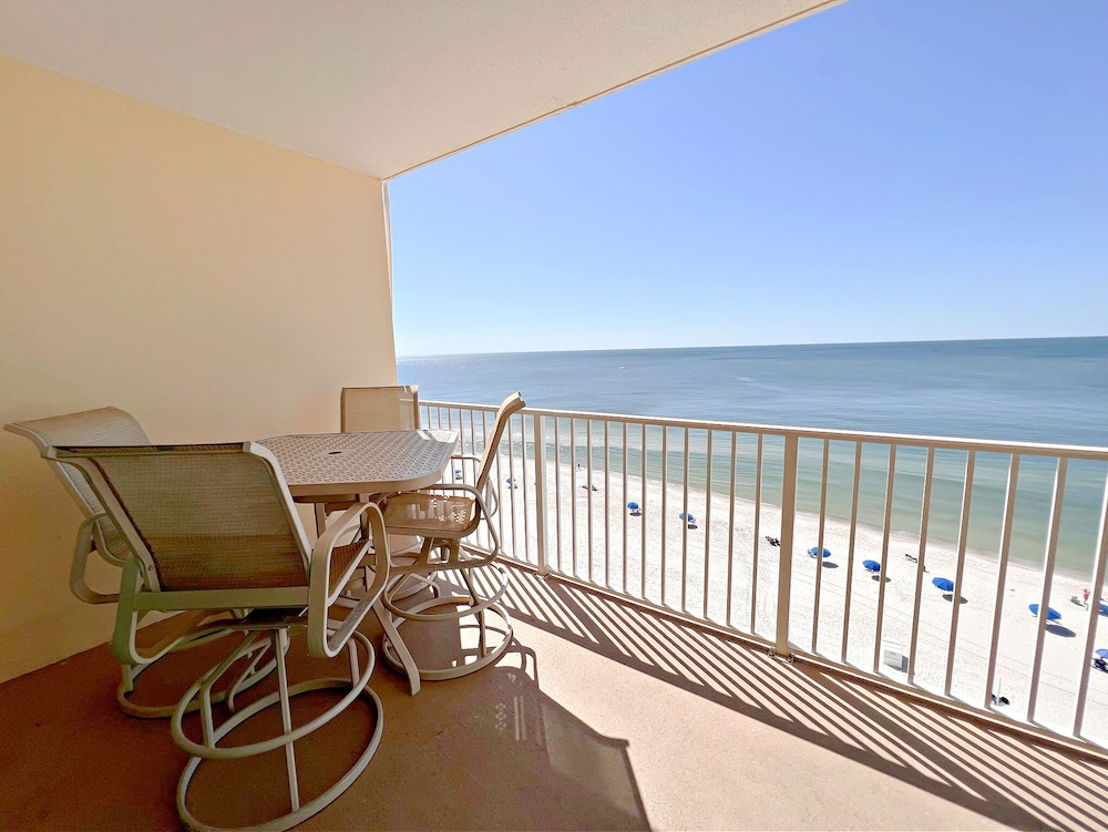 Crystal Shores