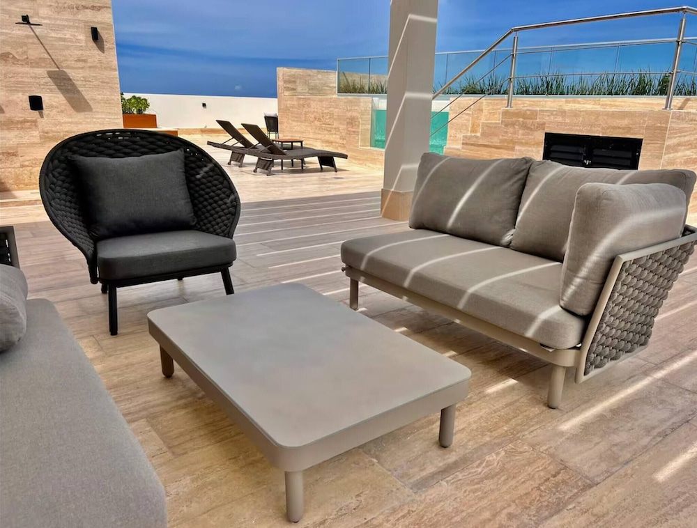 Cozy 1B & 1B Apartment Puerto Morelos With Private Beach