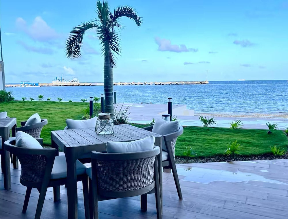Cozy 1B & 1B Apartment Puerto Morelos With Private Beach