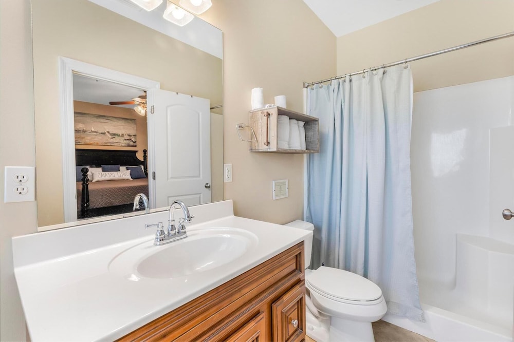 Laguna Breeze C