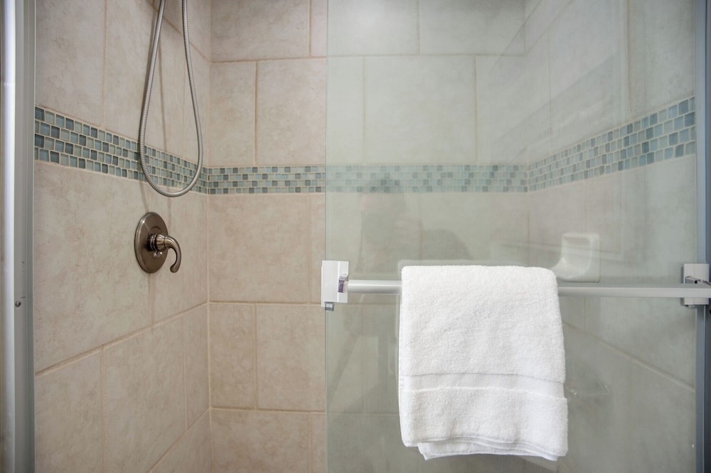 1738 Bluff Villas at The Sea Pines Resort
