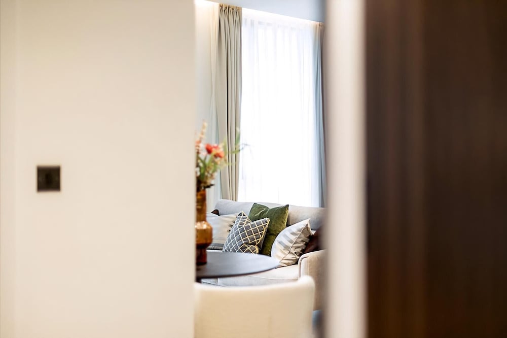 Elegant Flat in Notting Hill's Heartbeat