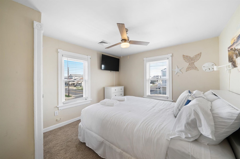 4BR Shore House-Close To The Action