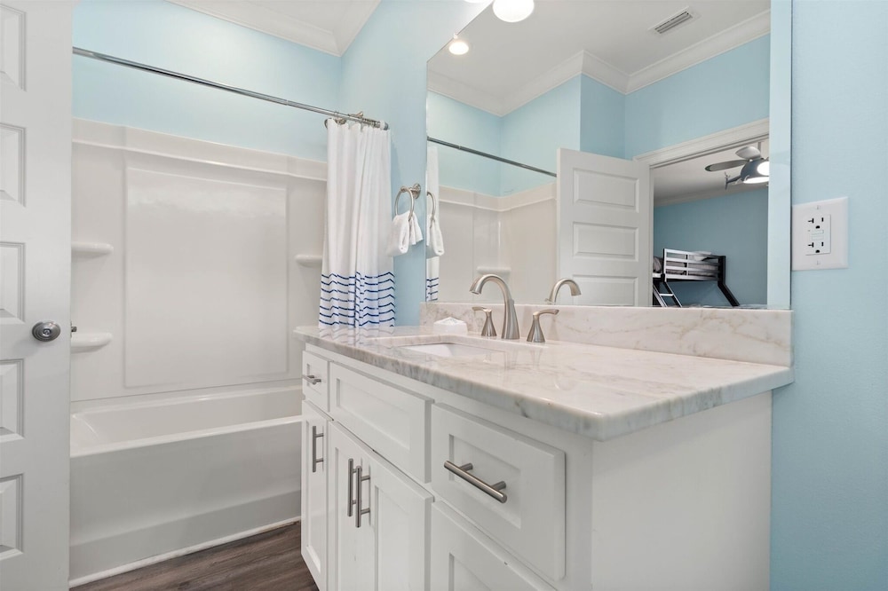 Dauphin Blue - 2824 Bienville Blvd 4 Bedroom Home