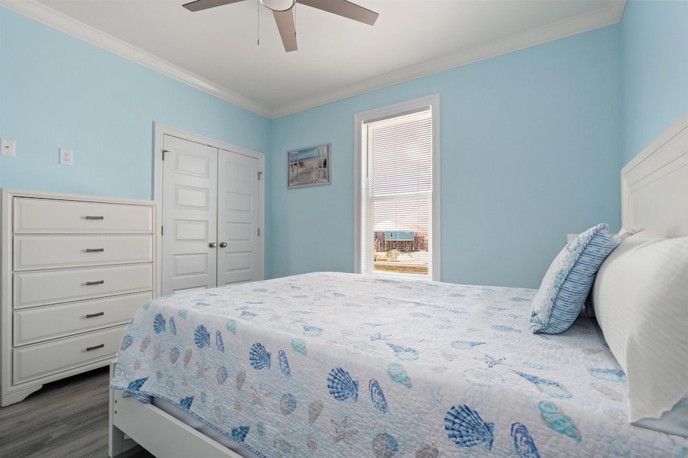 Dauphin Blue - 2824 Bienville Blvd 4 Bedroom Home