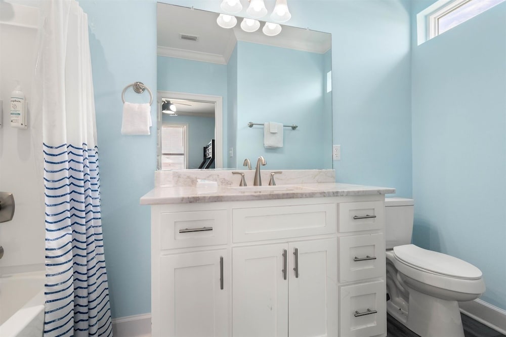 Dauphin Blue - 2824 Bienville Blvd 4 Bedroom Home