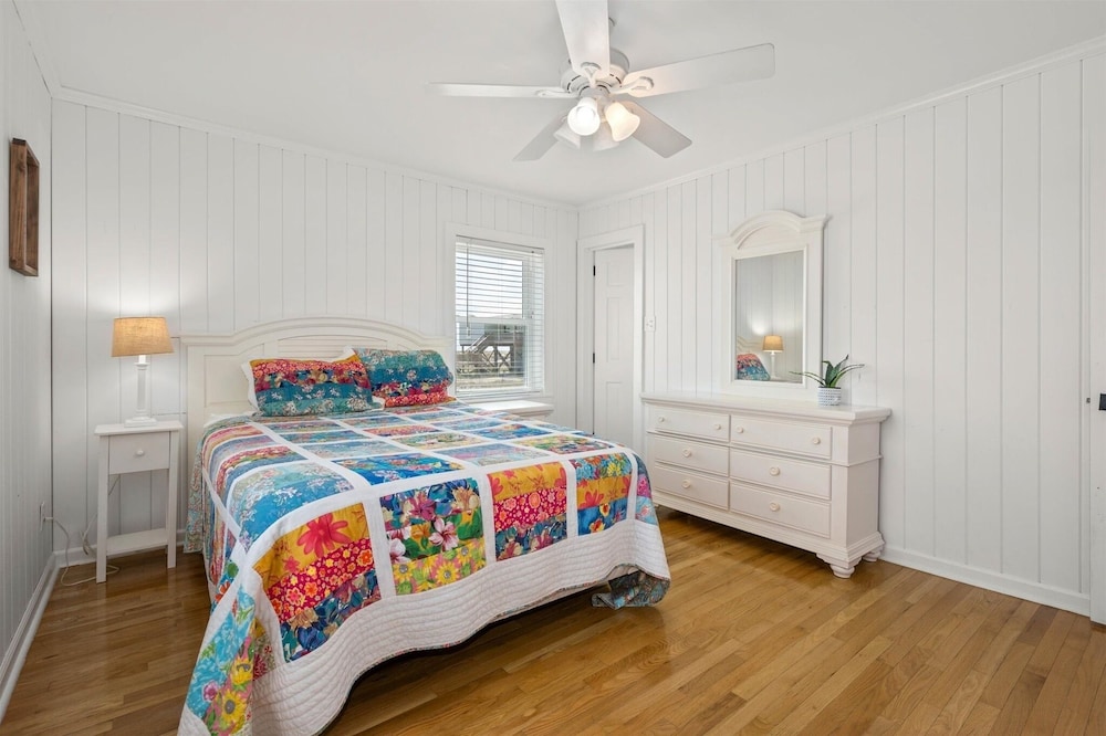 Dauphin Island Escape - 102 Ponchartrain Ct 3 Bedroom Home