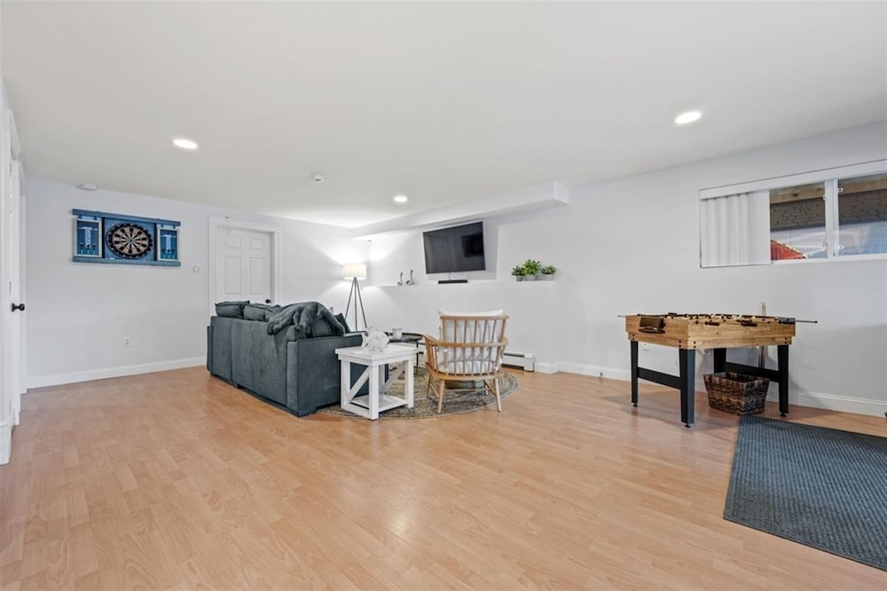 Lakeview Bliss Limit 8 3 Bedroom Villa