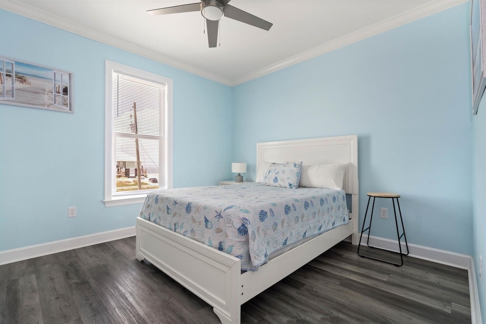 Dauphin Blue - 2824 Bienville Blvd 4 Bedroom Home